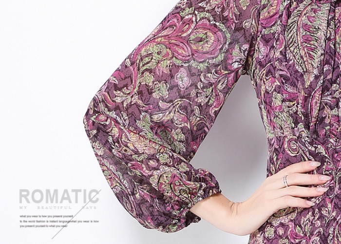 Round neck pinched waist stereoscopic European style dress