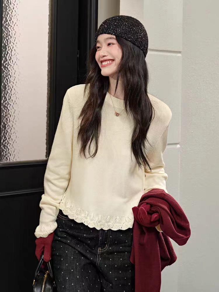 Red Pseudo-two hollow sweater bottoming lace autumn tops