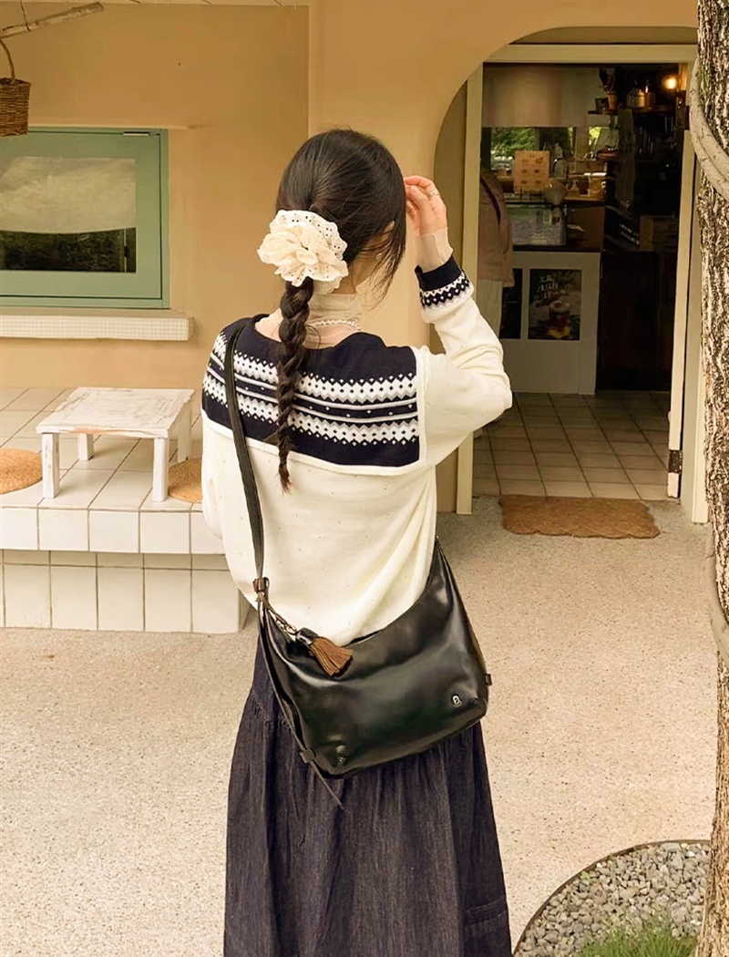 Korean style thin sweater knitted long sleeve jacket