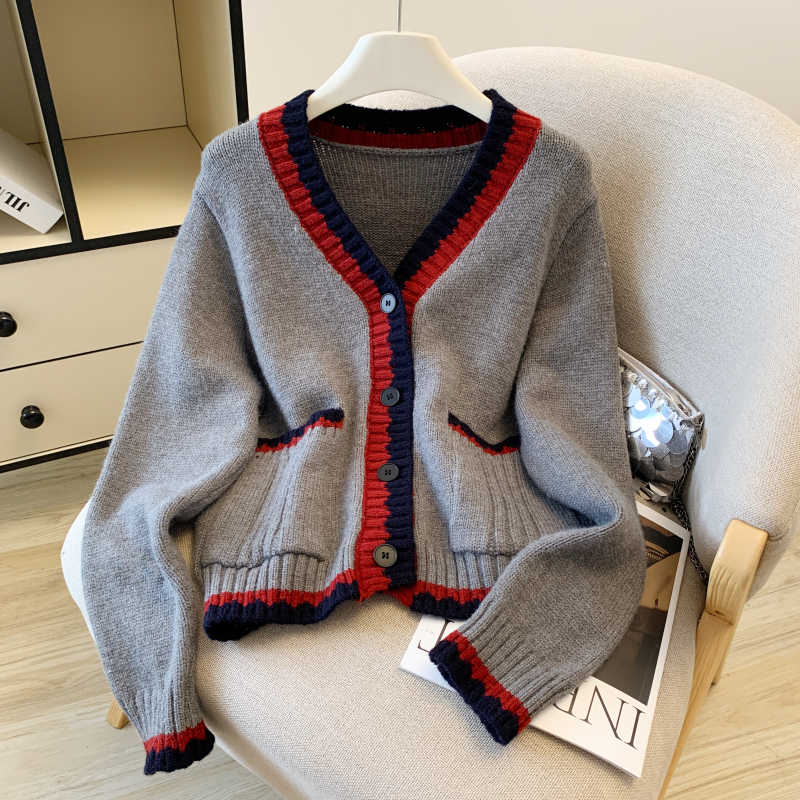 Knitted short sweater autumn cardigan for women