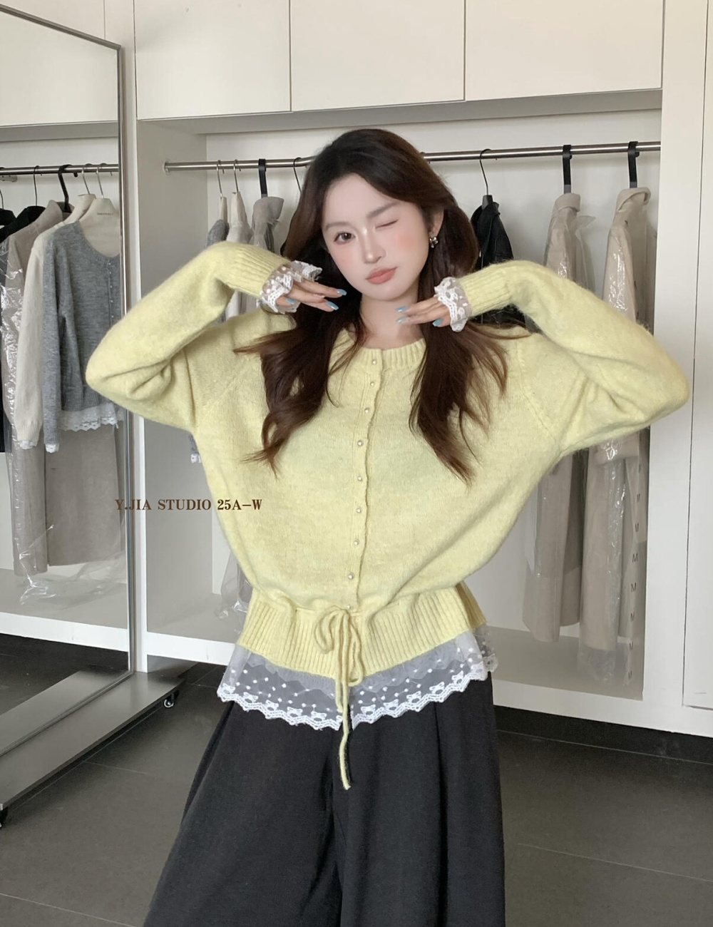 Splice drawstring pinched waist knitted sweater