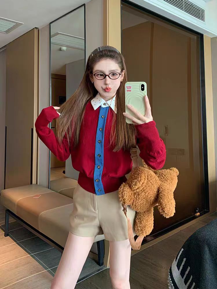 Red Western style tops show young sweater for women
