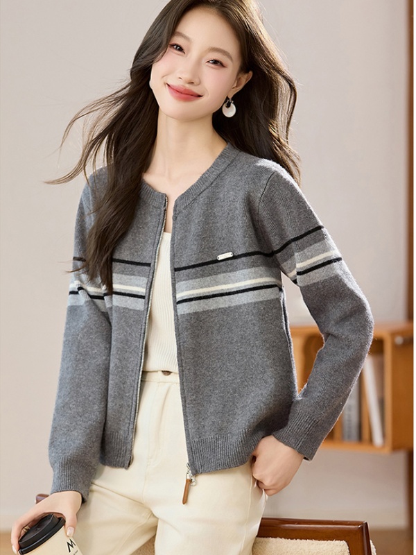 Autumn and winter slim tops stripe zip cardigan