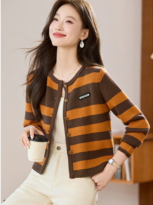 Knitted single-breasted coat stripe sweater for women