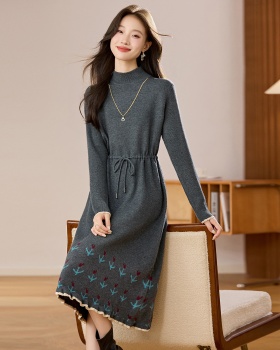 Drawstring sweater dress inside the ride dress for women