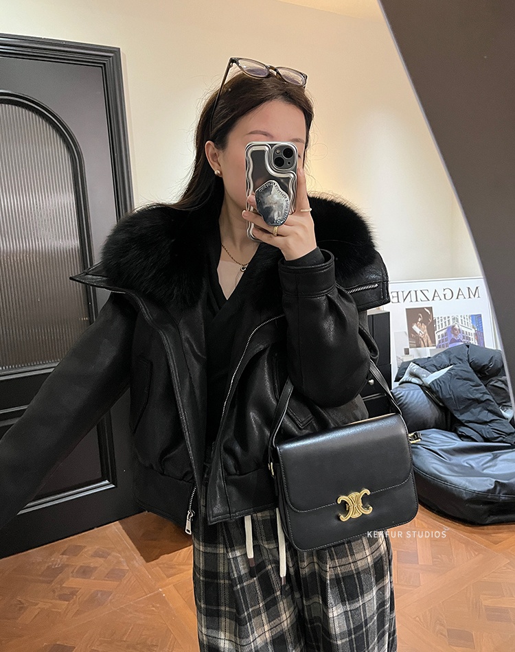 Suede winter navy collar imitation of fox fur coat for women