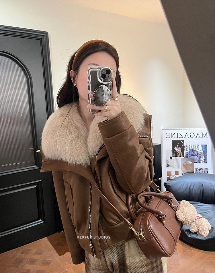 Suede winter navy collar imitation of fox fur coat for women