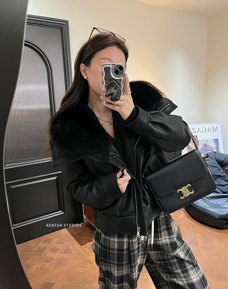 Suede winter navy collar imitation of fox fur coat for women