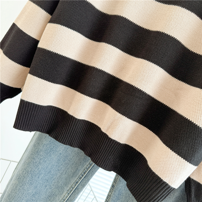 Loose sweater chanelstyle bottoming shirt for women