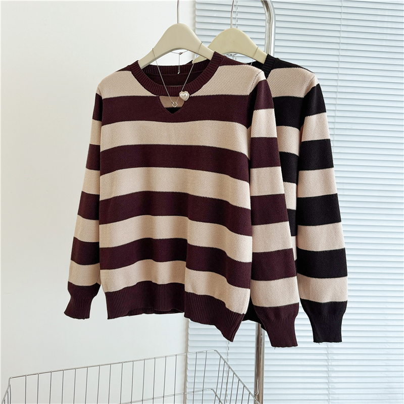 Loose sweater chanelstyle bottoming shirt for women