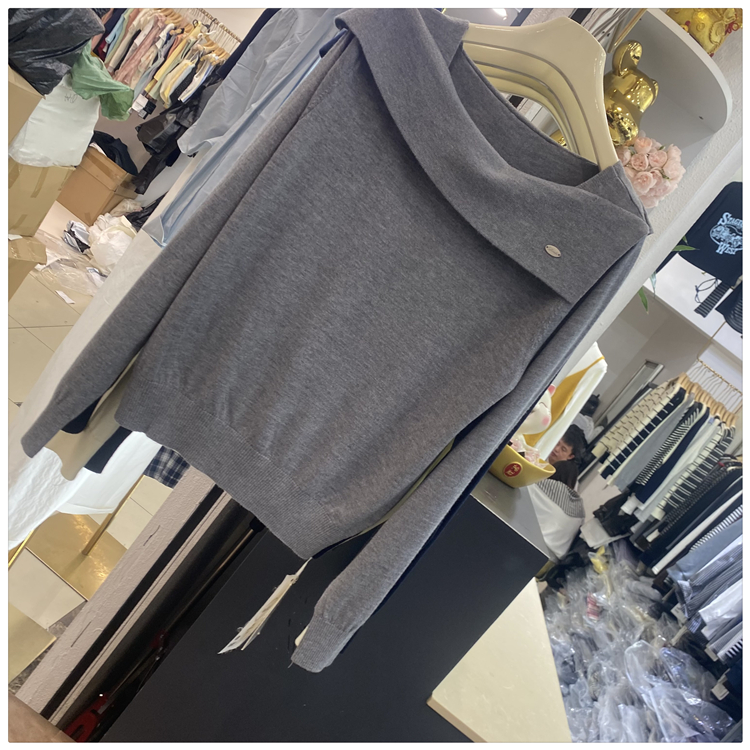 Knitted autumn and winter temperament sweater for women