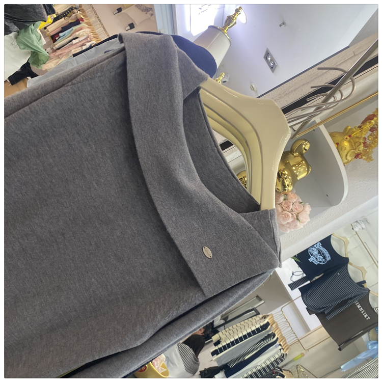 Knitted autumn and winter temperament sweater for women