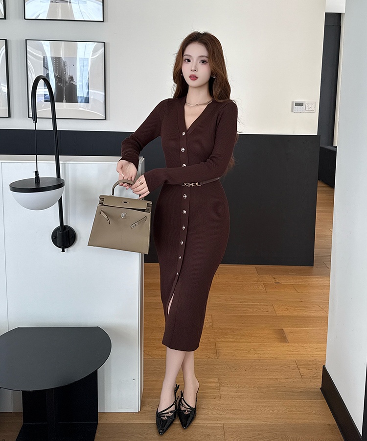 Knitted slim belt long sleeve single-breasted sweater