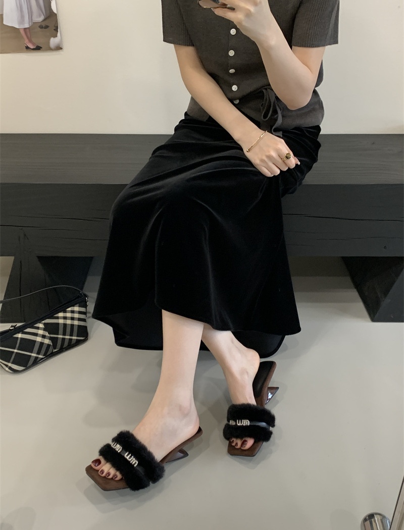 Thick crust autumn wears outside France style slippers for women