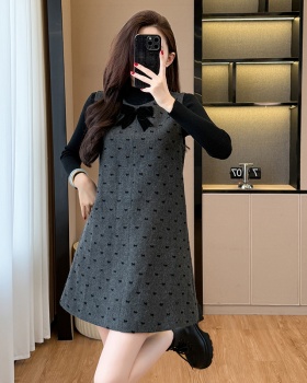 Knitted sleeveless dress peach heart sweater a set