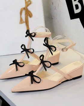 Wears outside low bow pointed sweet fashion slippers