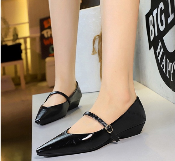 Slipsole low simple small pointed all-match shoes for women