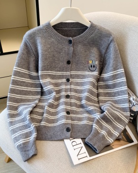 Embroidery autumn tops stripe knitted coat for women