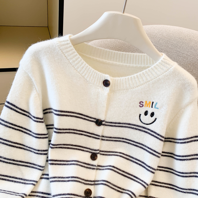Embroidery autumn tops stripe knitted coat for women