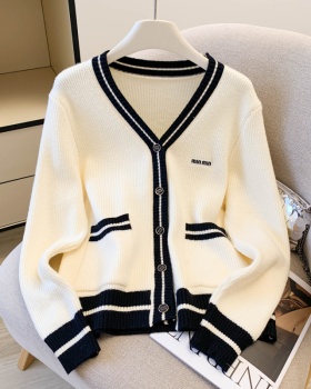 Knitted stripe coat autumn cardigan for women