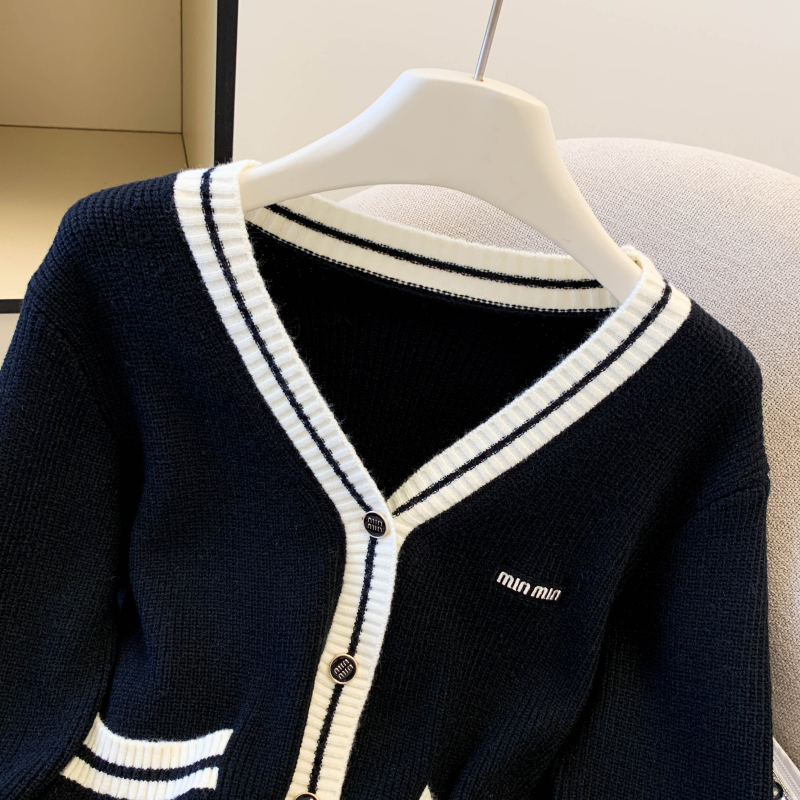 Knitted stripe coat autumn cardigan for women
