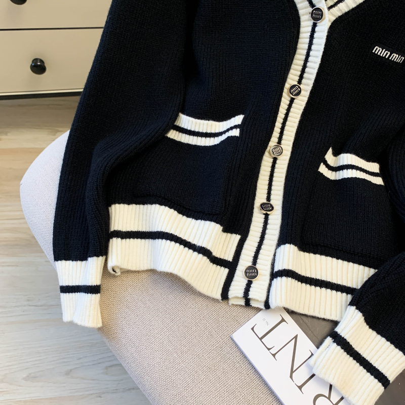 Knitted stripe coat autumn cardigan for women
