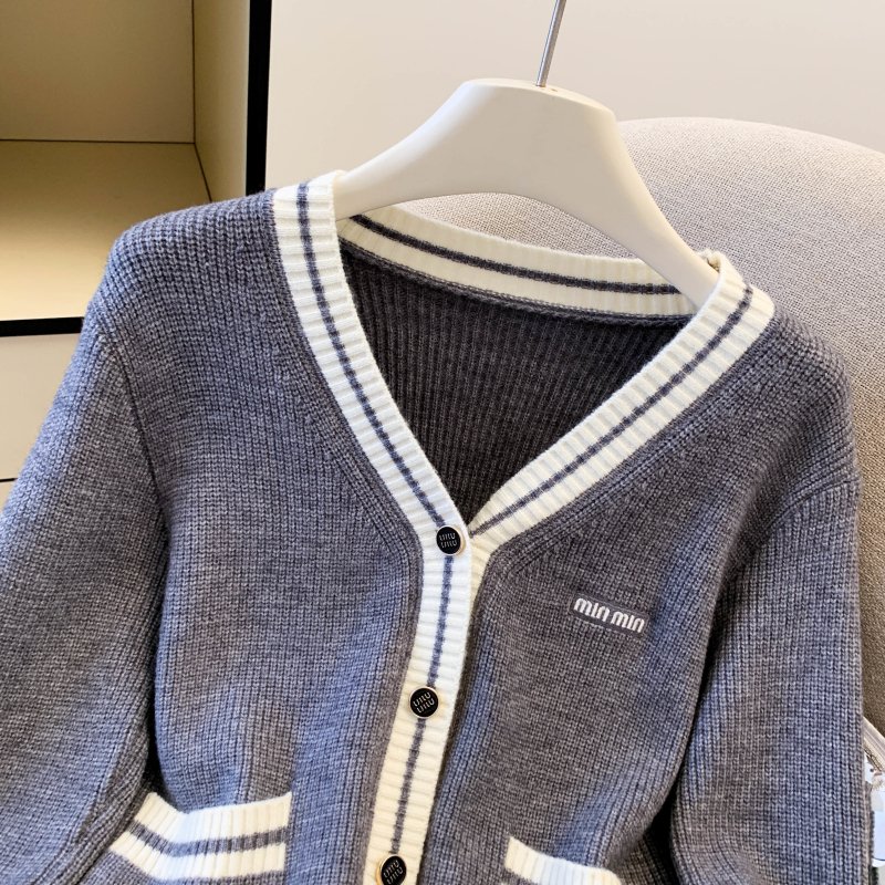 Knitted stripe coat autumn cardigan for women
