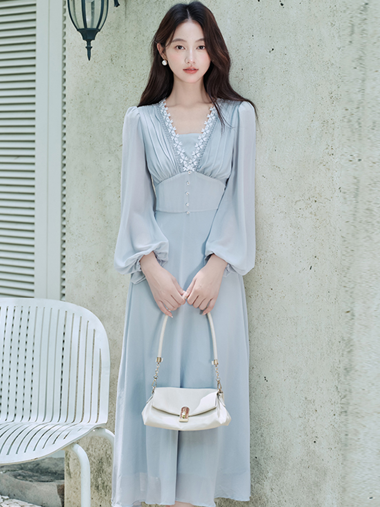 Long sleeve V-neck France style lace vacation dress