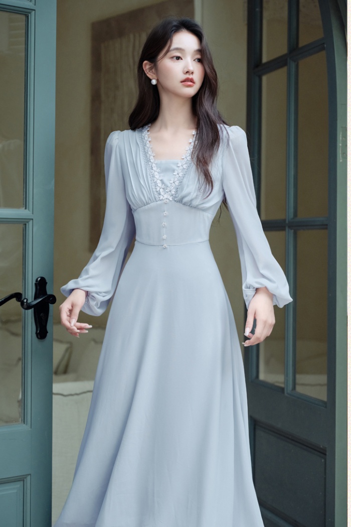 Long sleeve V-neck France style lace vacation dress