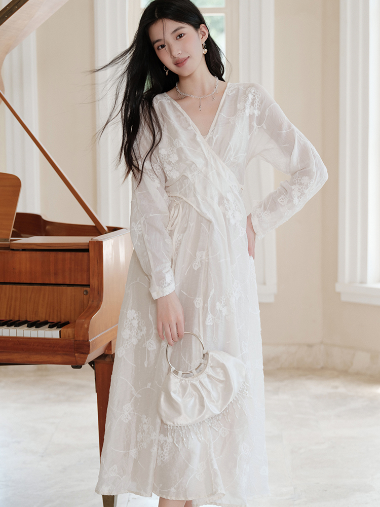 Embroidery V-neck beige Chinese style dress for women