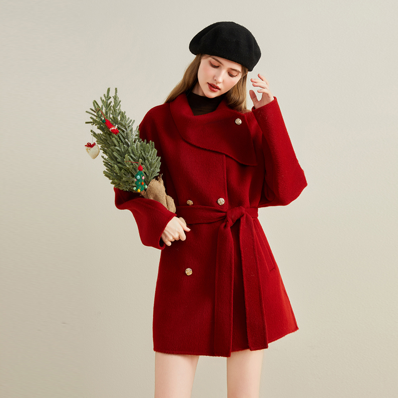 Woolen red woolen coat show young scarf collar coat