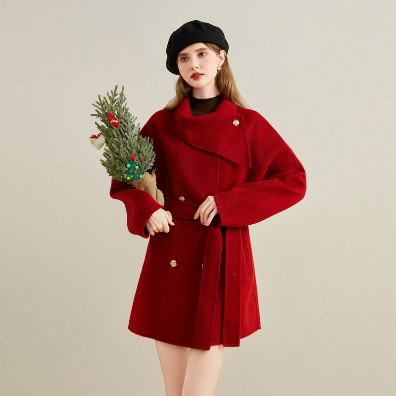 Woolen red woolen coat show young scarf collar coat