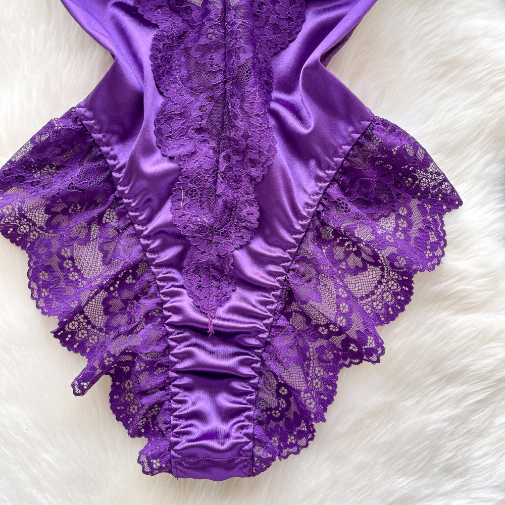 Sexy European style leotard inside the ride tops