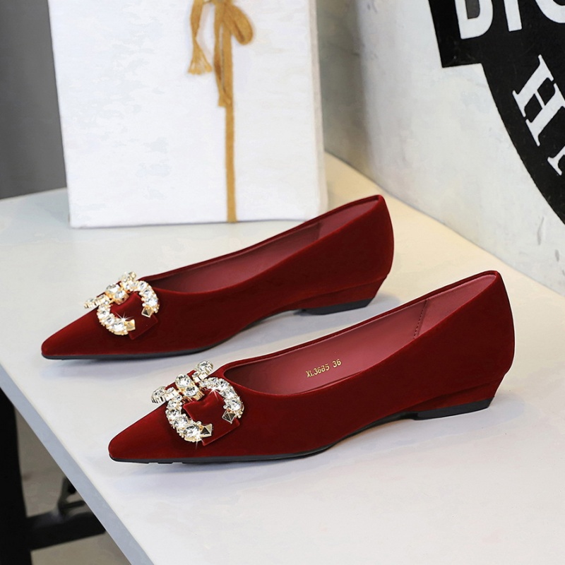 Commuting rhinestone buckle shoes for women