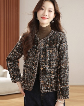 Short chanelstyle coat temperament tops for women