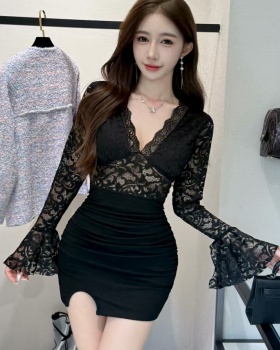 Tight bottoming low-cut sexy package hip dress