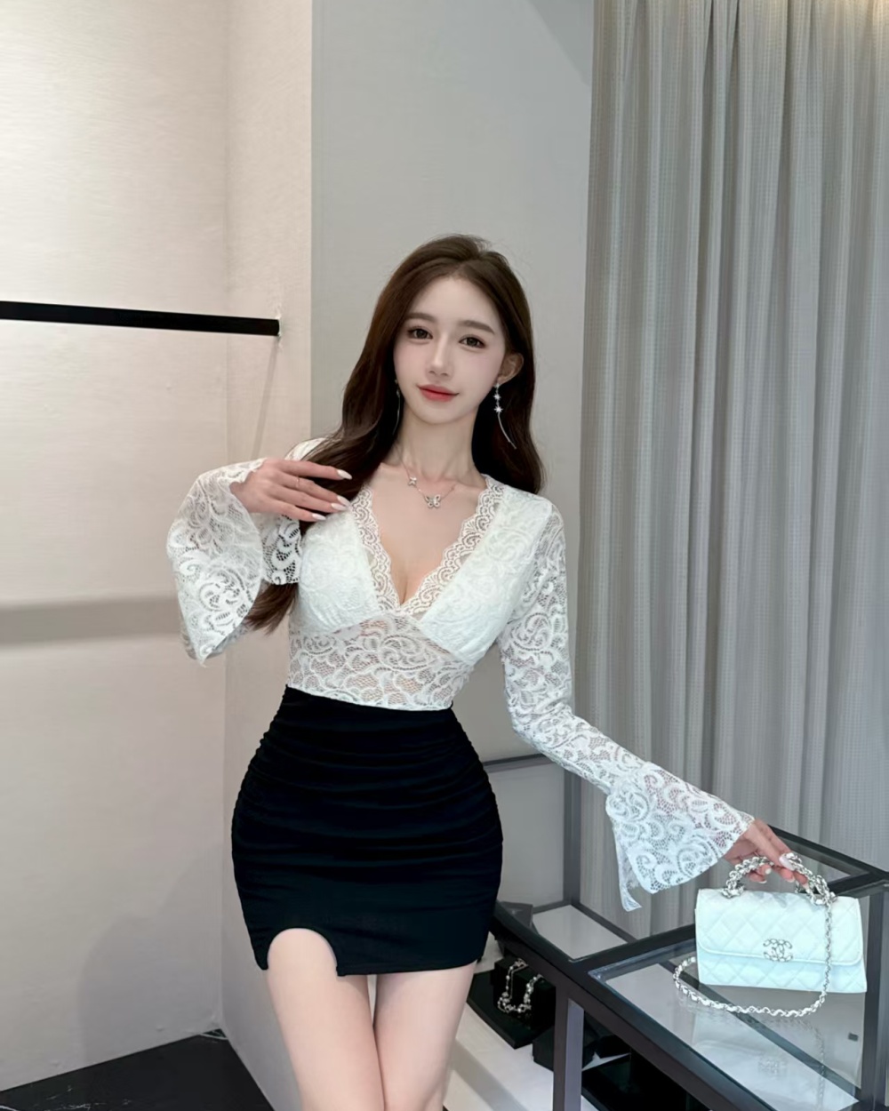 Tight bottoming low-cut sexy package hip dress