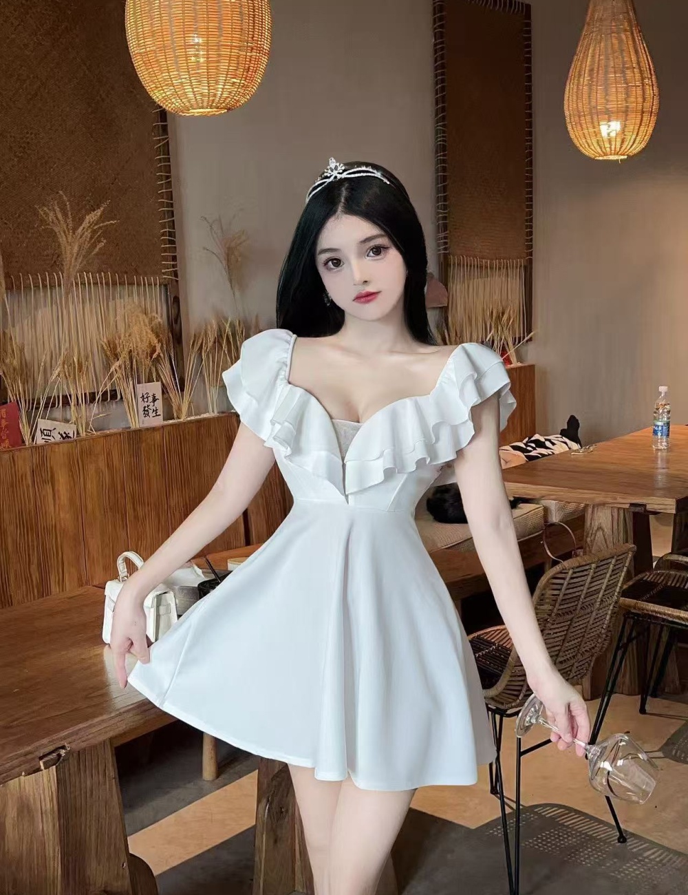 Slim spicegirl sexy A-line halter V-neck pinched waist dress