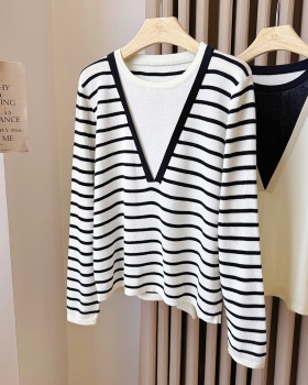 Autumn and winter sweater bottoming shirt for women
