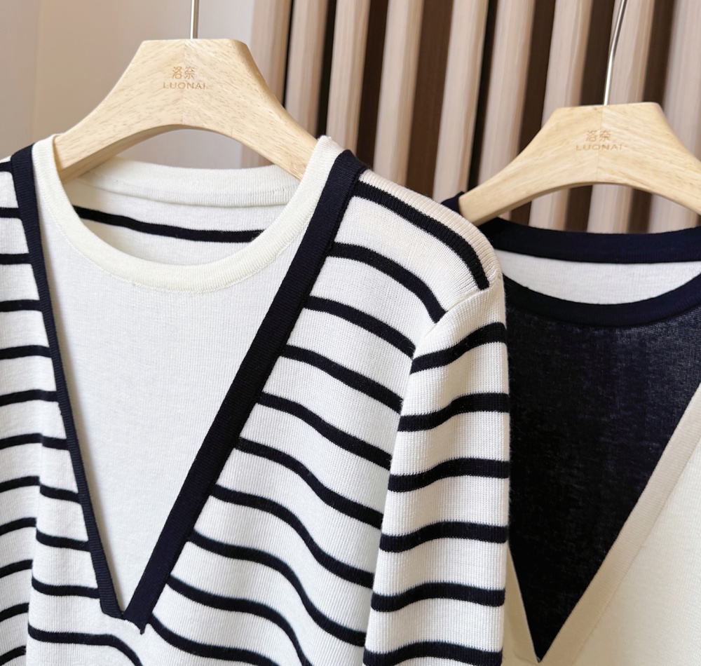 Autumn and winter sweater bottoming shirt for women