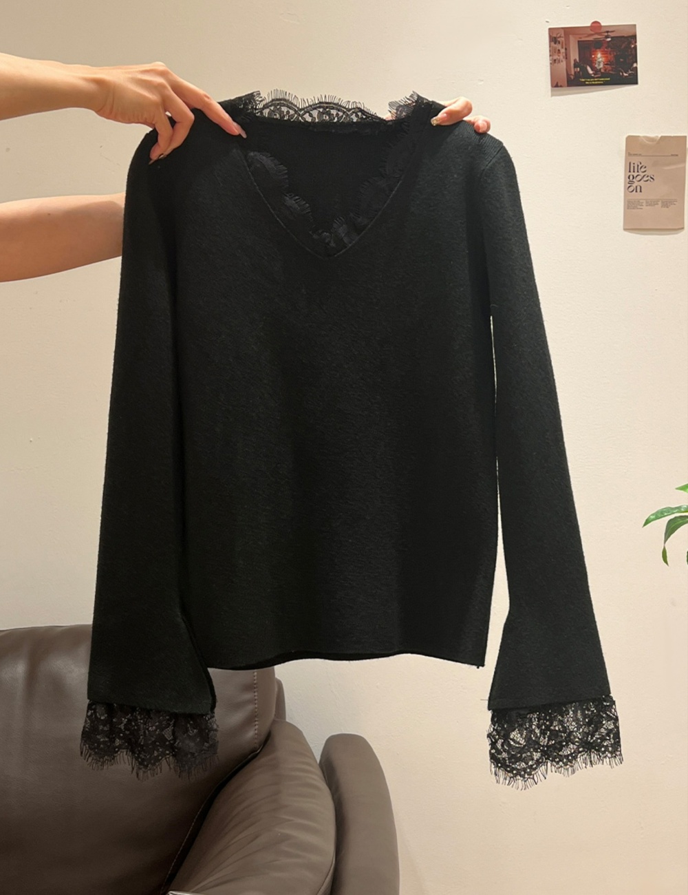 V-neck bottoming eyelash long sleeve sweater for women