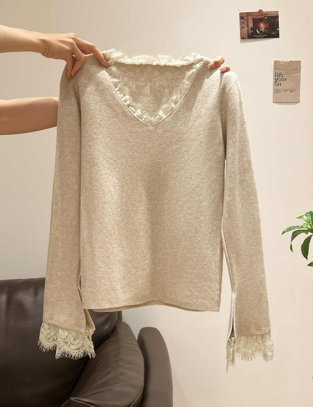 V-neck bottoming eyelash long sleeve sweater for women
