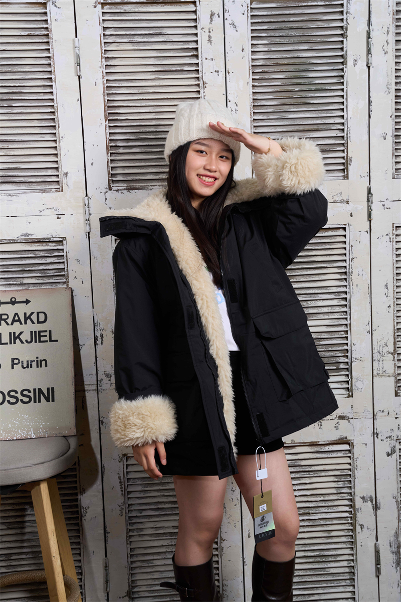 Lambs wool cotton coat green technical jacket