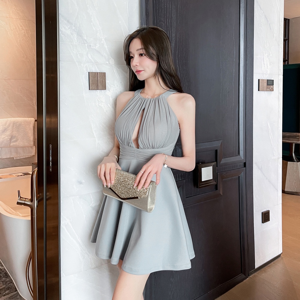 Sleeveless dress pinched waist T-back for women