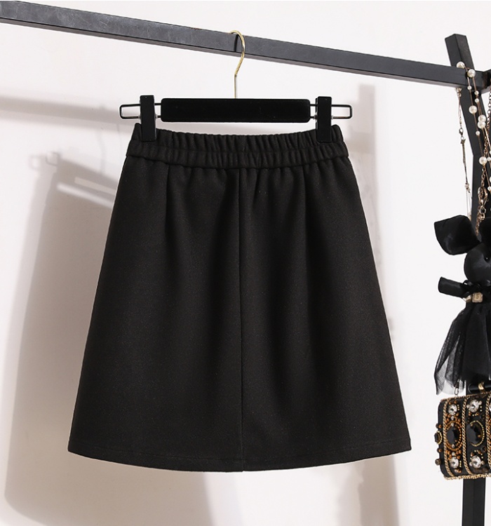 Autumn and winter skirt A-line short skirt