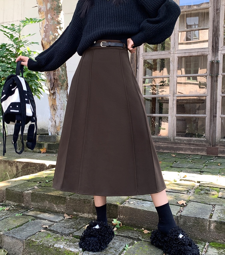Autumn and winter short skirt pleated skirt for women