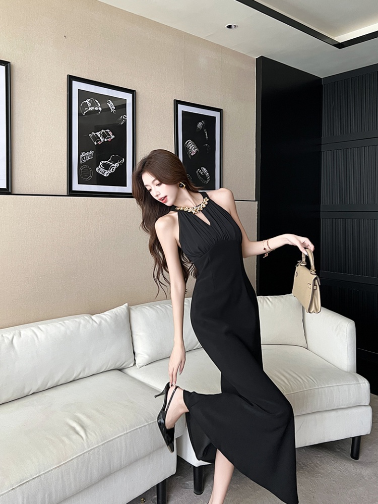 Mermaid slim long halter hollow chain dress