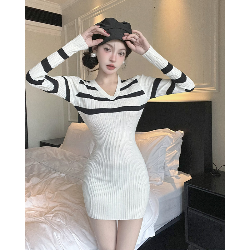 Bottoming retro sweater dress knitted dress for women