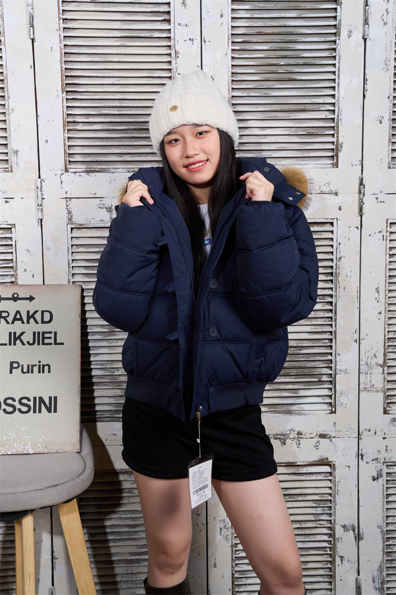 Hooded winter coat American style short cotton coat for women