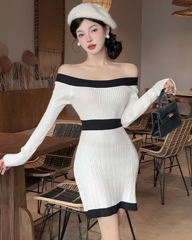 Chanelstyle autumn and winter pinched waist dress for women